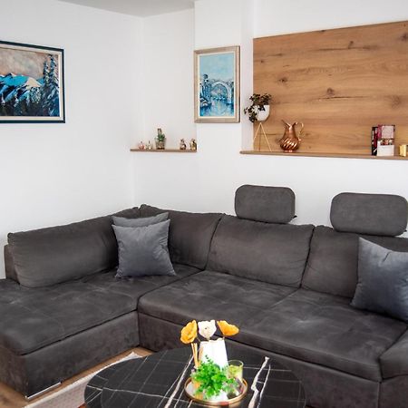 Apartment Mey Сараево Екстериор снимка