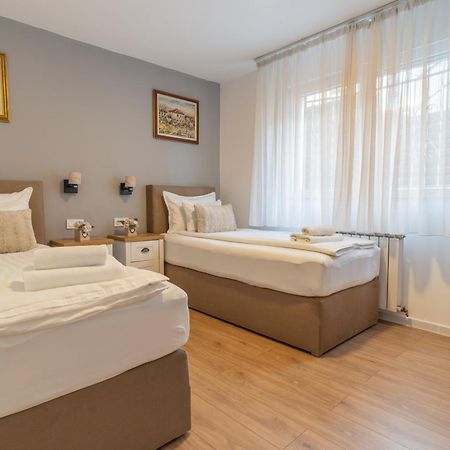 Apartment Mey Сараево Екстериор снимка
