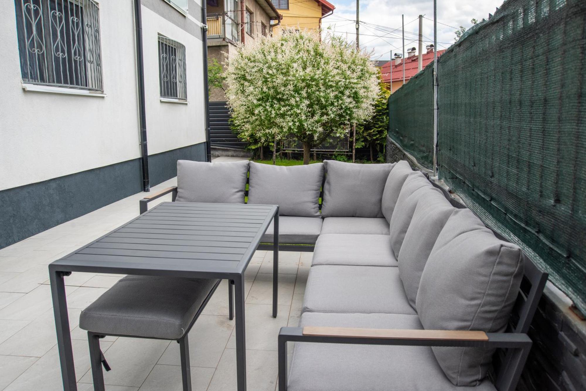 Apartment Mey Сараево Екстериор снимка